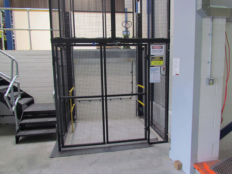 goods lift by Titan lifts uk