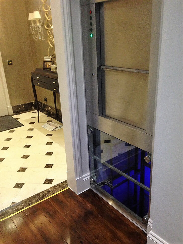 service lift by Titan new lifts